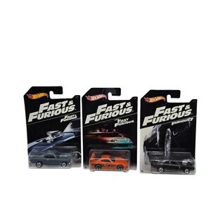 Hot Wheels Fast & Furious Diecast Cars 70 Charger 94 Toyota Supra 70 Chevelle/LL
